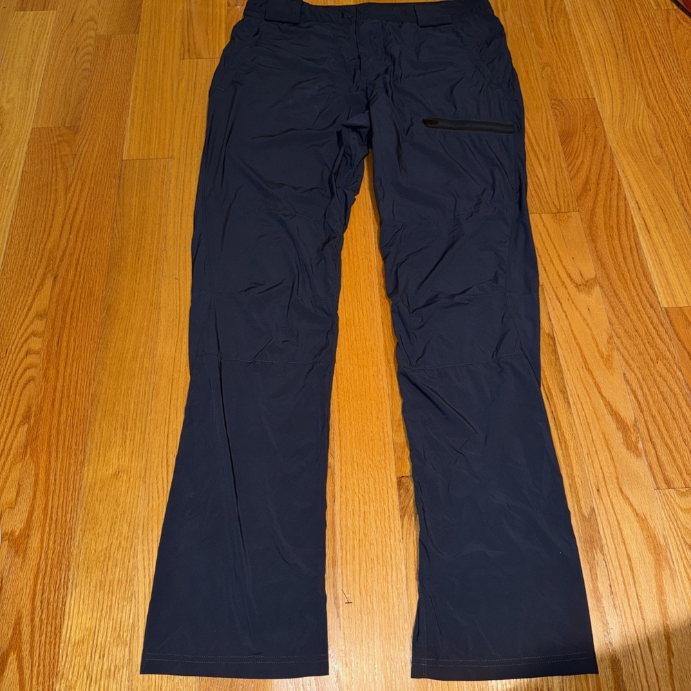 Lululemon Lightweight Nylon Silky Cargo Straight leg Pants Men 36x 35 Long Tall